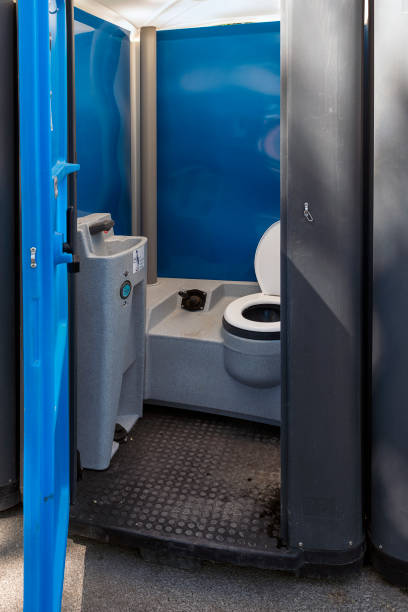 Best Porta potty rental near me  in Mountain Lake, MN